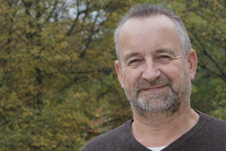 per-thor-straten-bifald